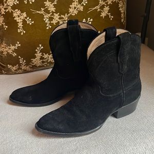 Tecovas short black suede boots
